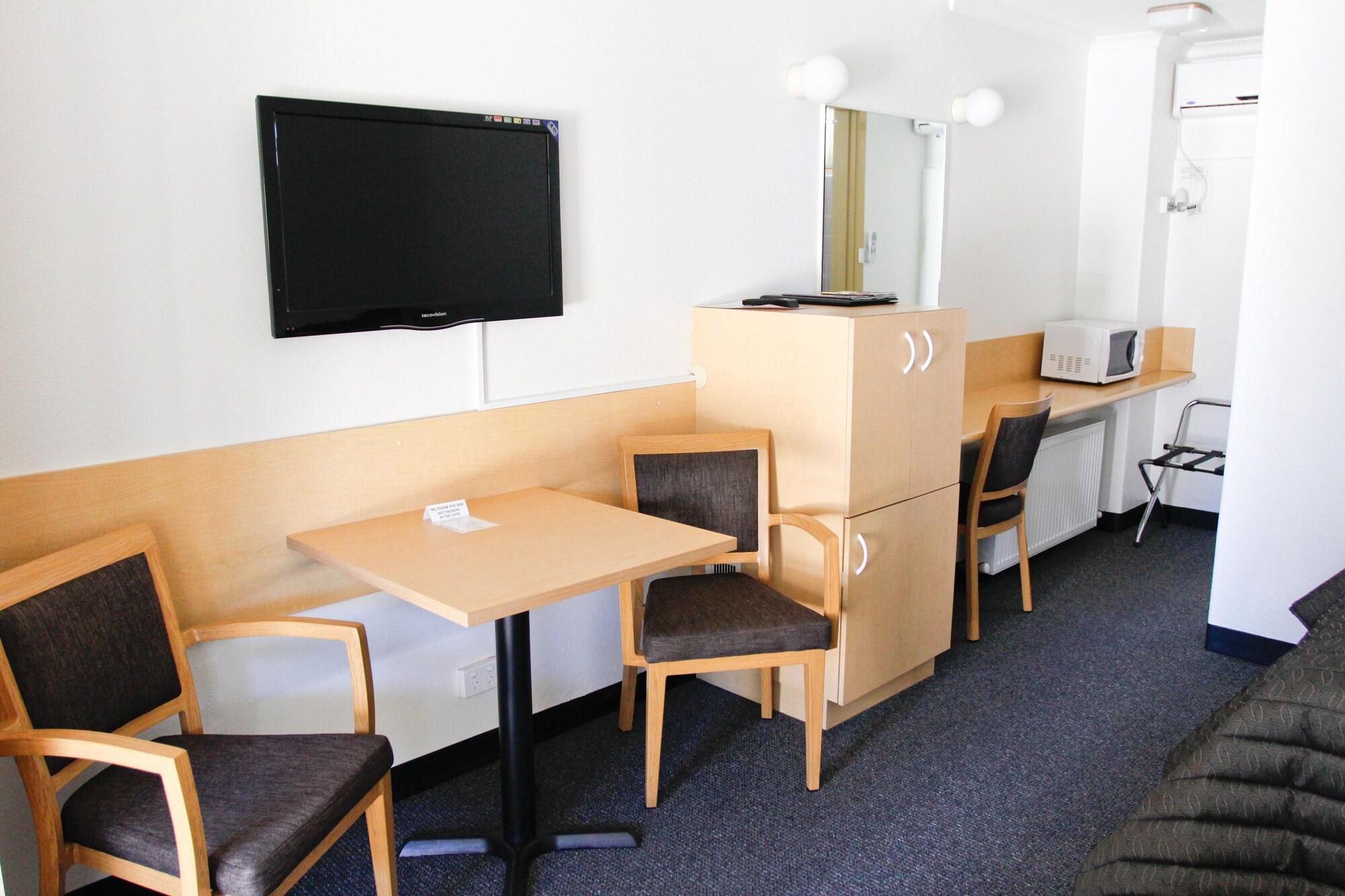 Mid City Motor Inn Queanbeyan Zewnętrze zdjęcie