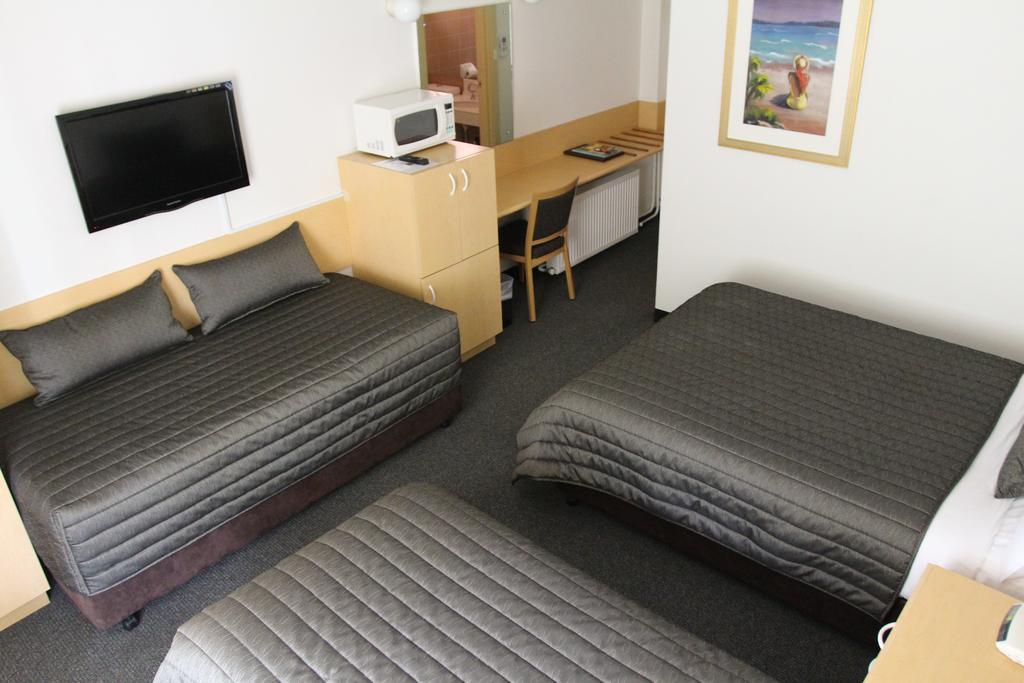 Mid City Motor Inn Queanbeyan Pokój zdjęcie