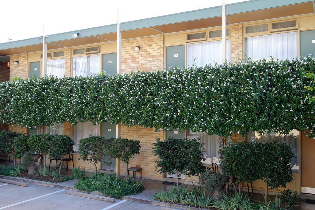 Mid City Motor Inn Queanbeyan Pokój zdjęcie